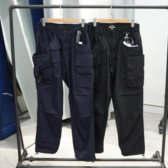 Lakh Classic Ten Pockets Cargo Pants (2 colours)